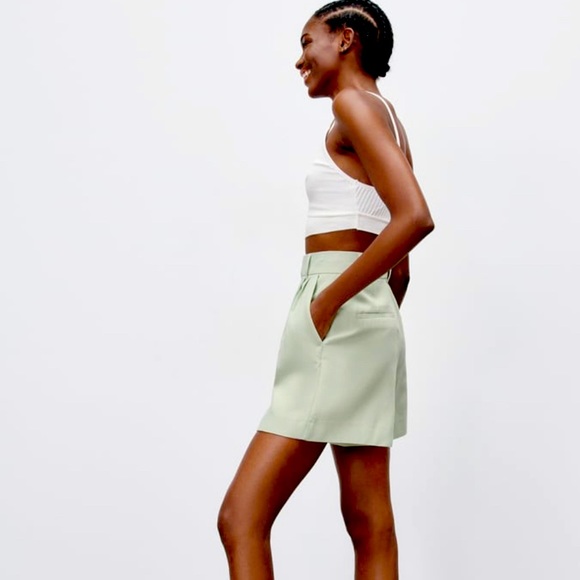 Zara XS High Waist Linen Blend Green Bermuda Shorts- NWOT - Picture 2 of 10